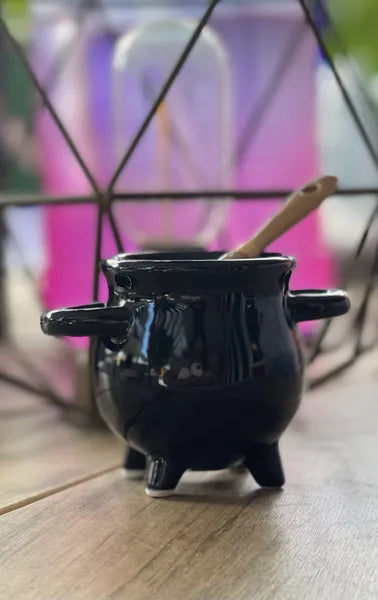 Taza para huevo en forma de Caldero