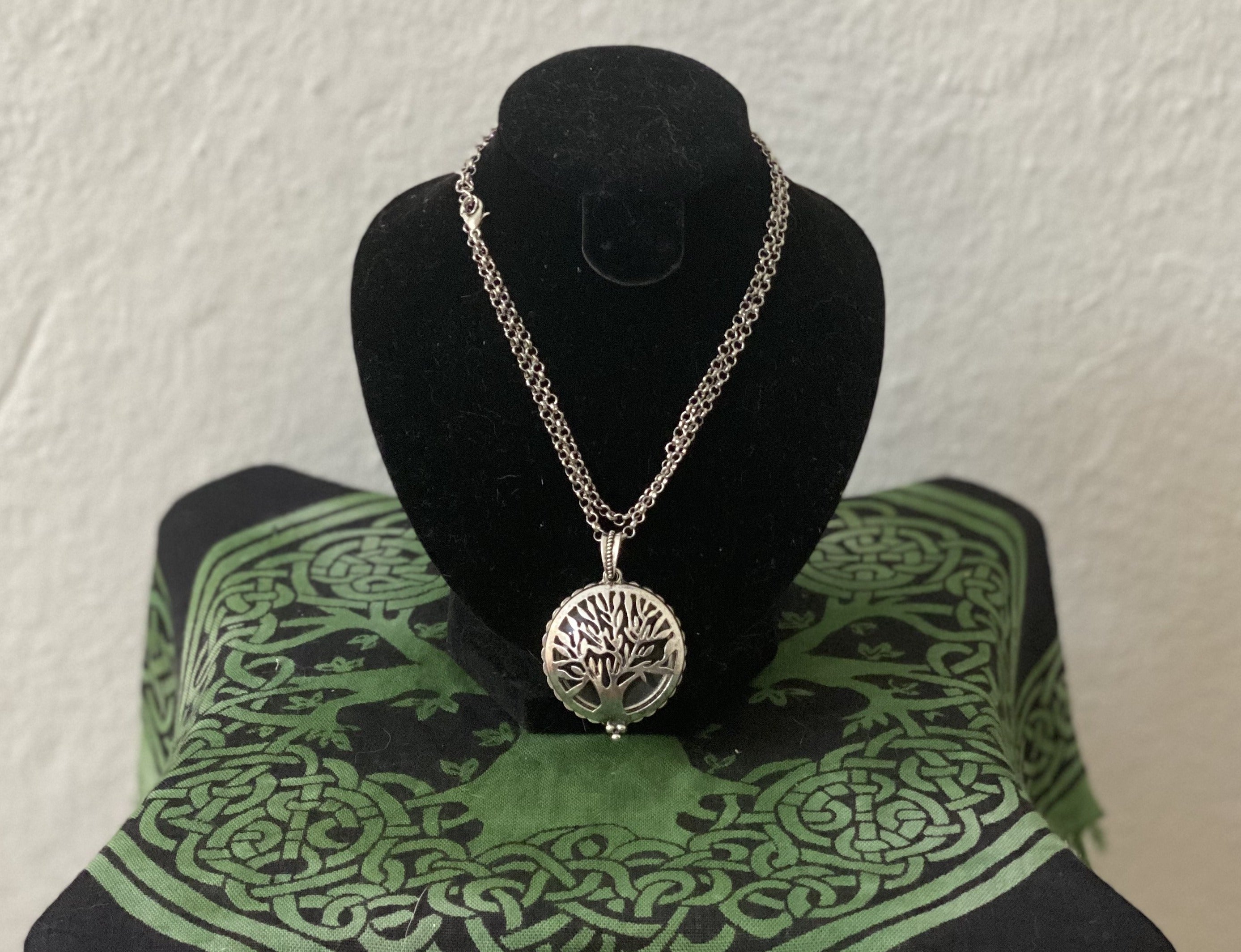 Lupa de Collar en Cristal