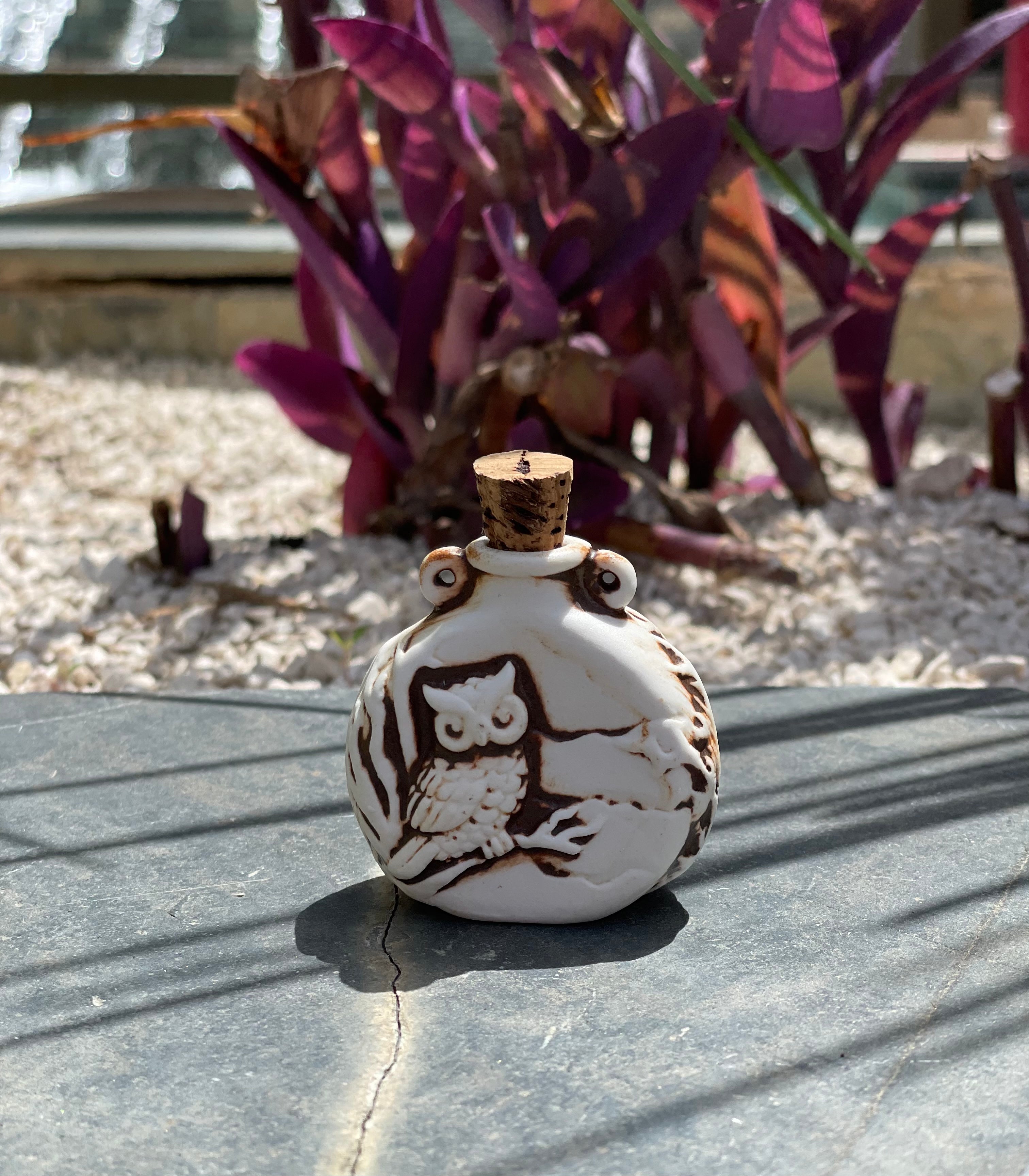 Amuletos de botellas de Cerámica