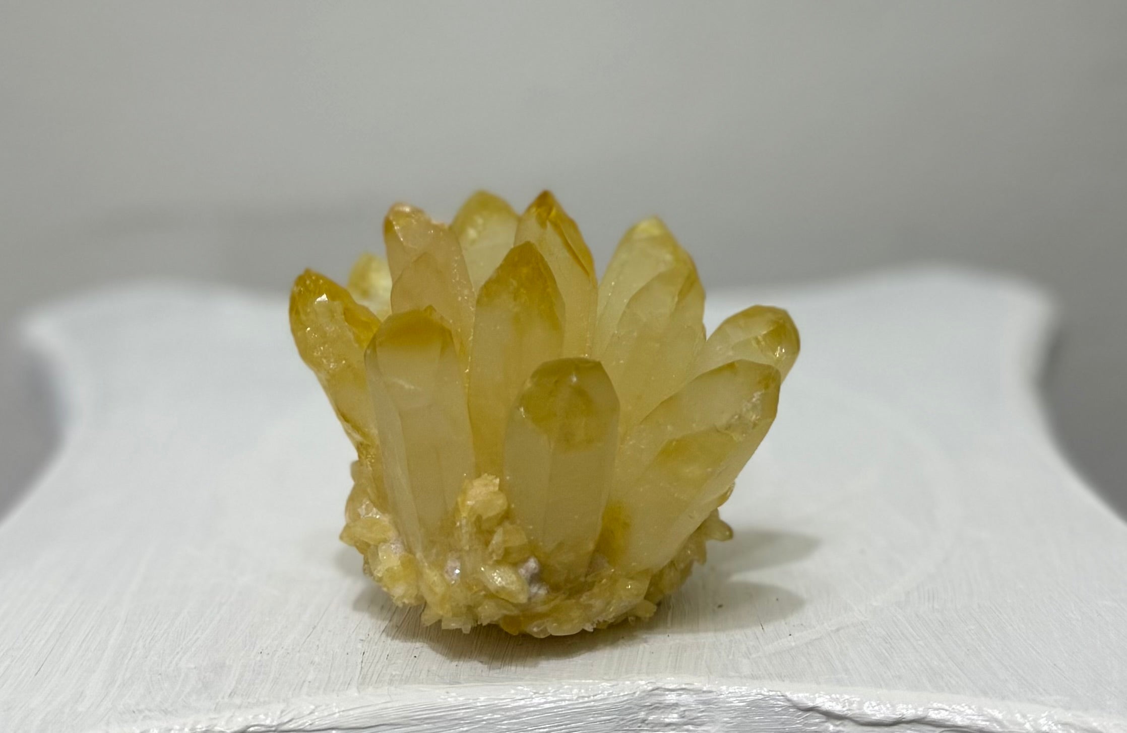 Clúster de Cuarzo Citrina Claro