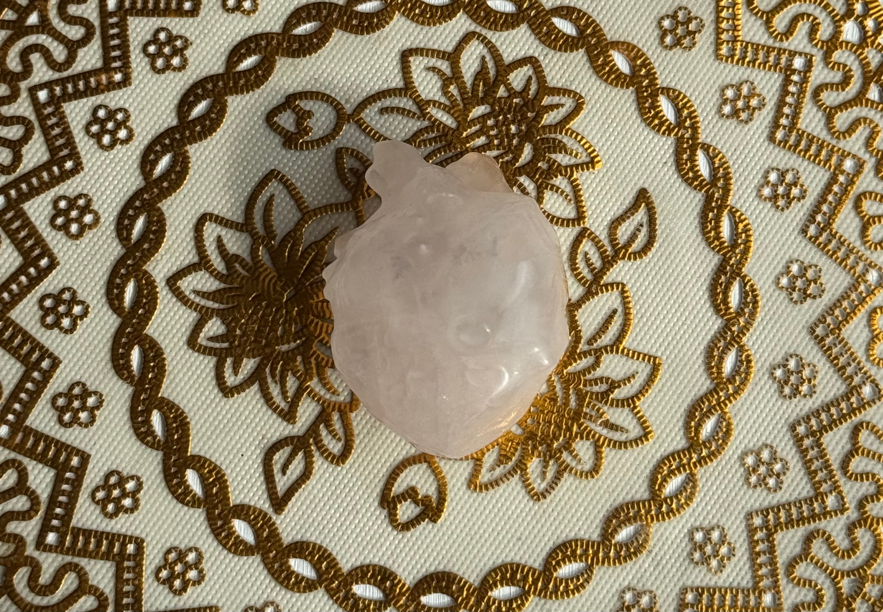 Corazón Anatómico de Cuarzo Rosa
