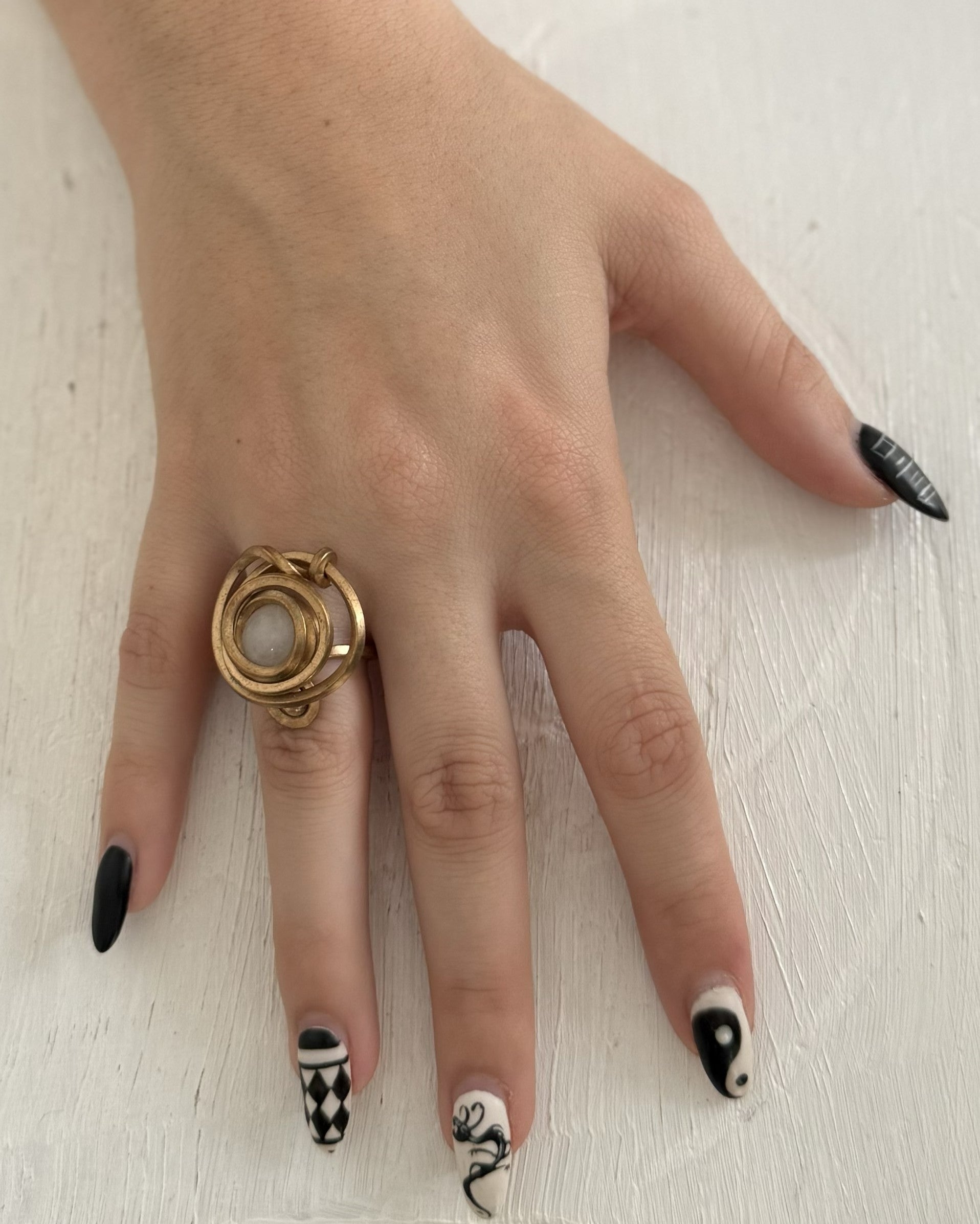Anillo de Cuarzo Lechoso