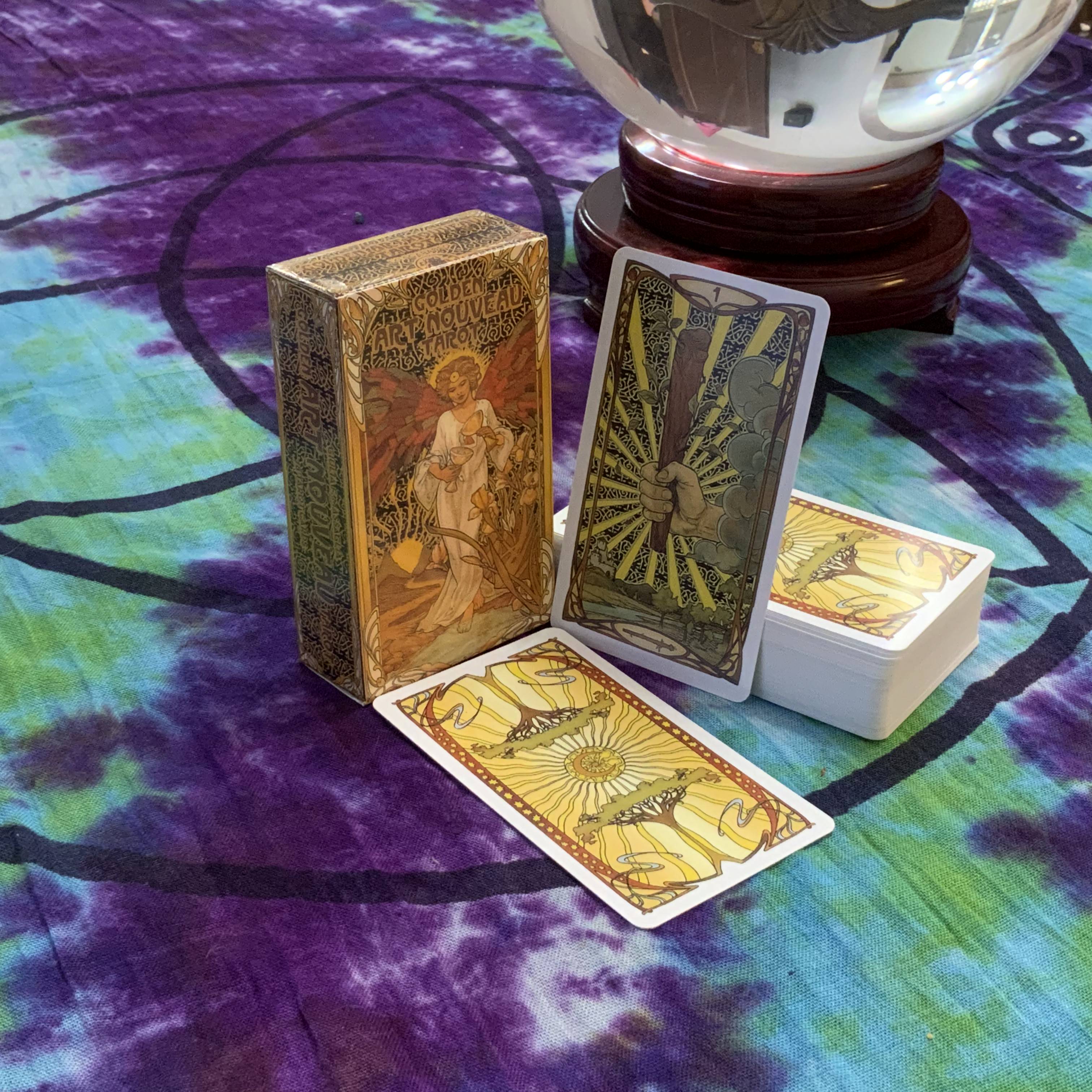 Golden Art Nouveau Tarot