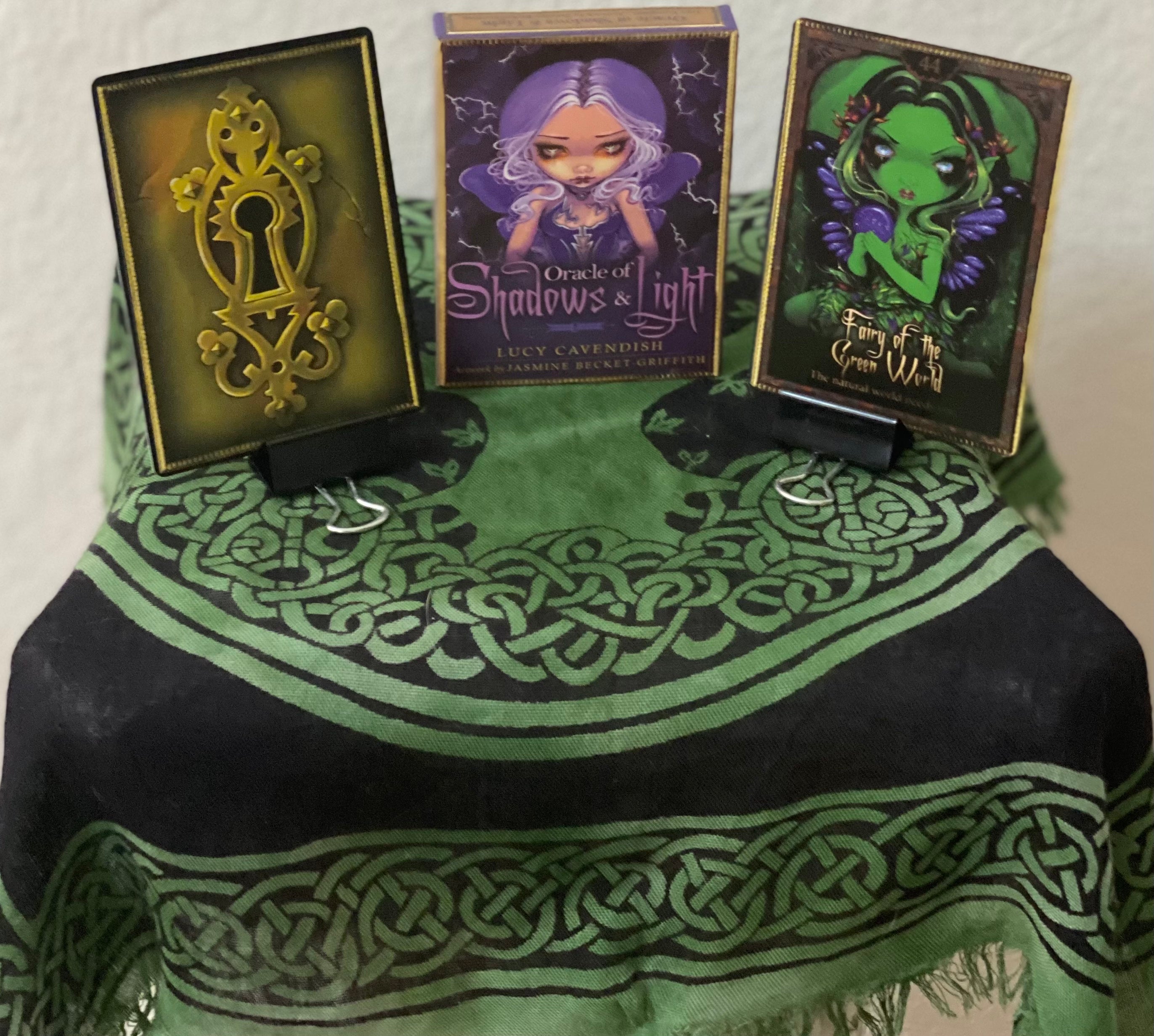 Oracle of Shadows & Light