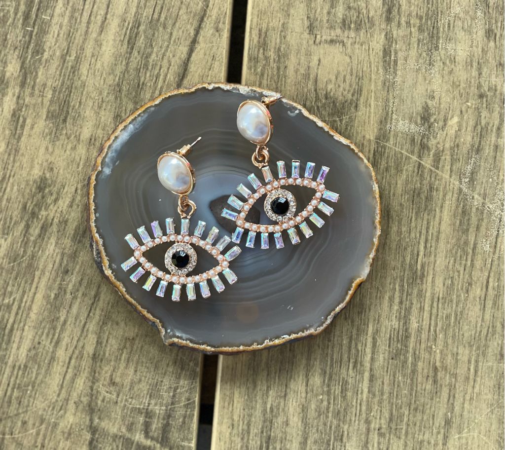 Pantallas en forma de ojos/Eyes Earrings