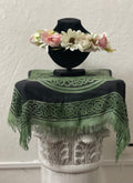Corona de flores para celebrar estaciones