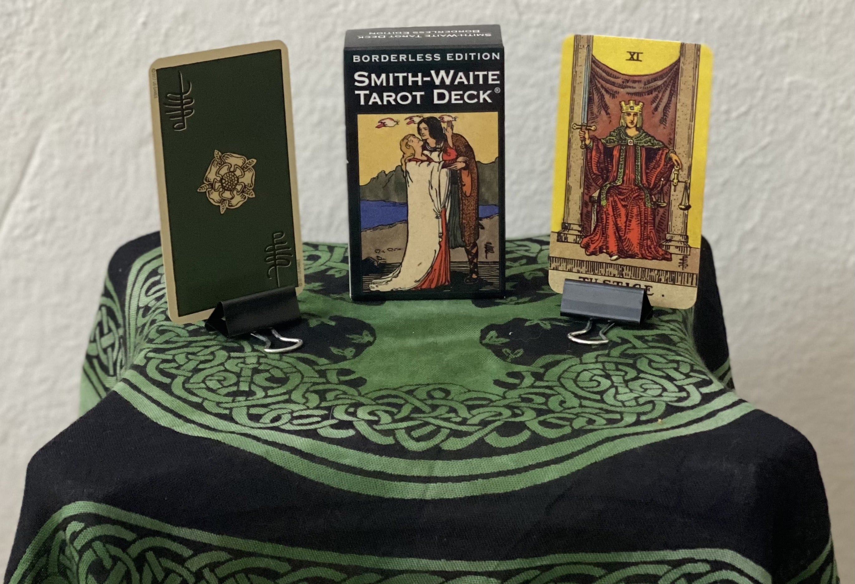 Smith Waite Tarot Borderless Edition
