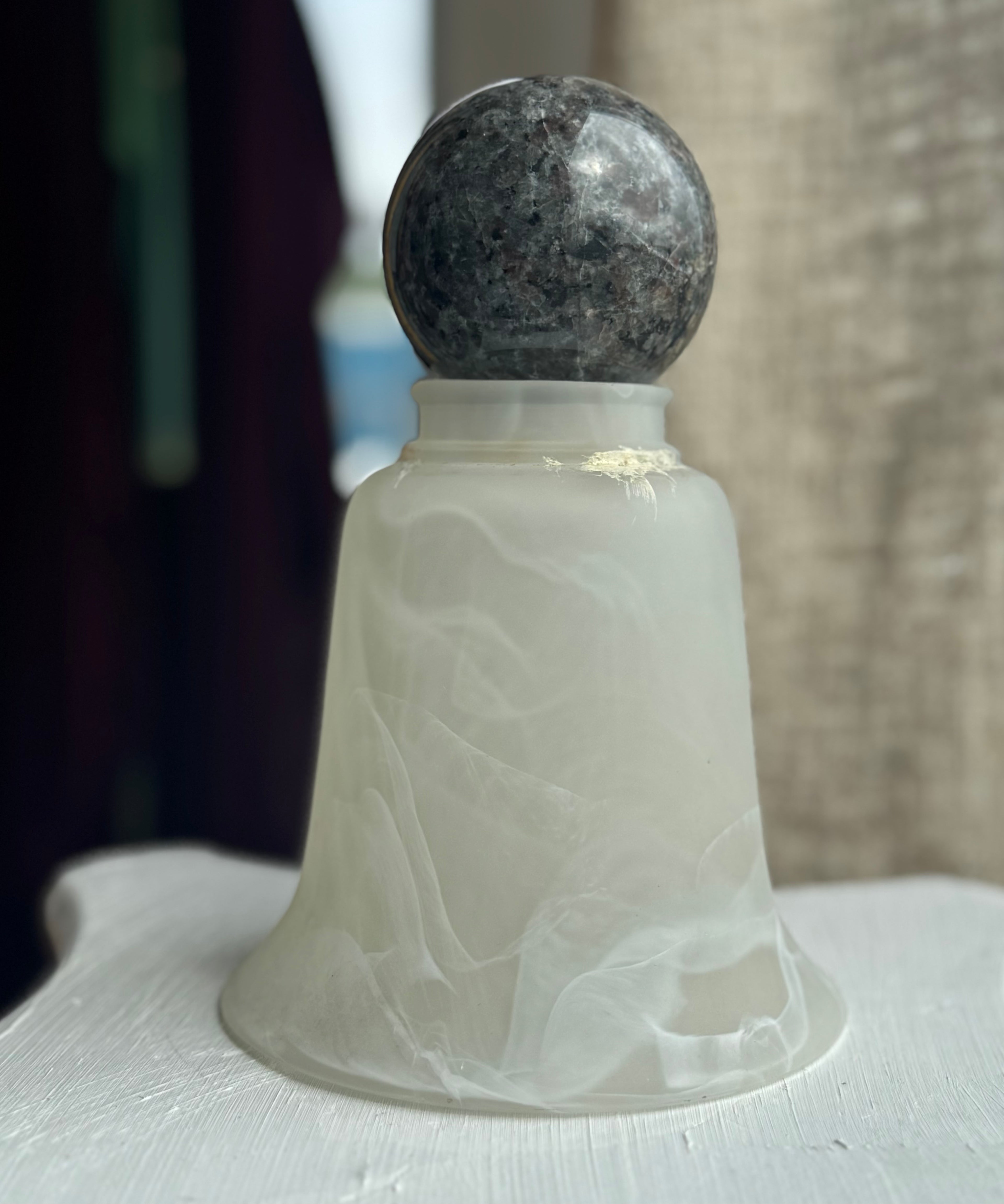 Esfera de Larvikita