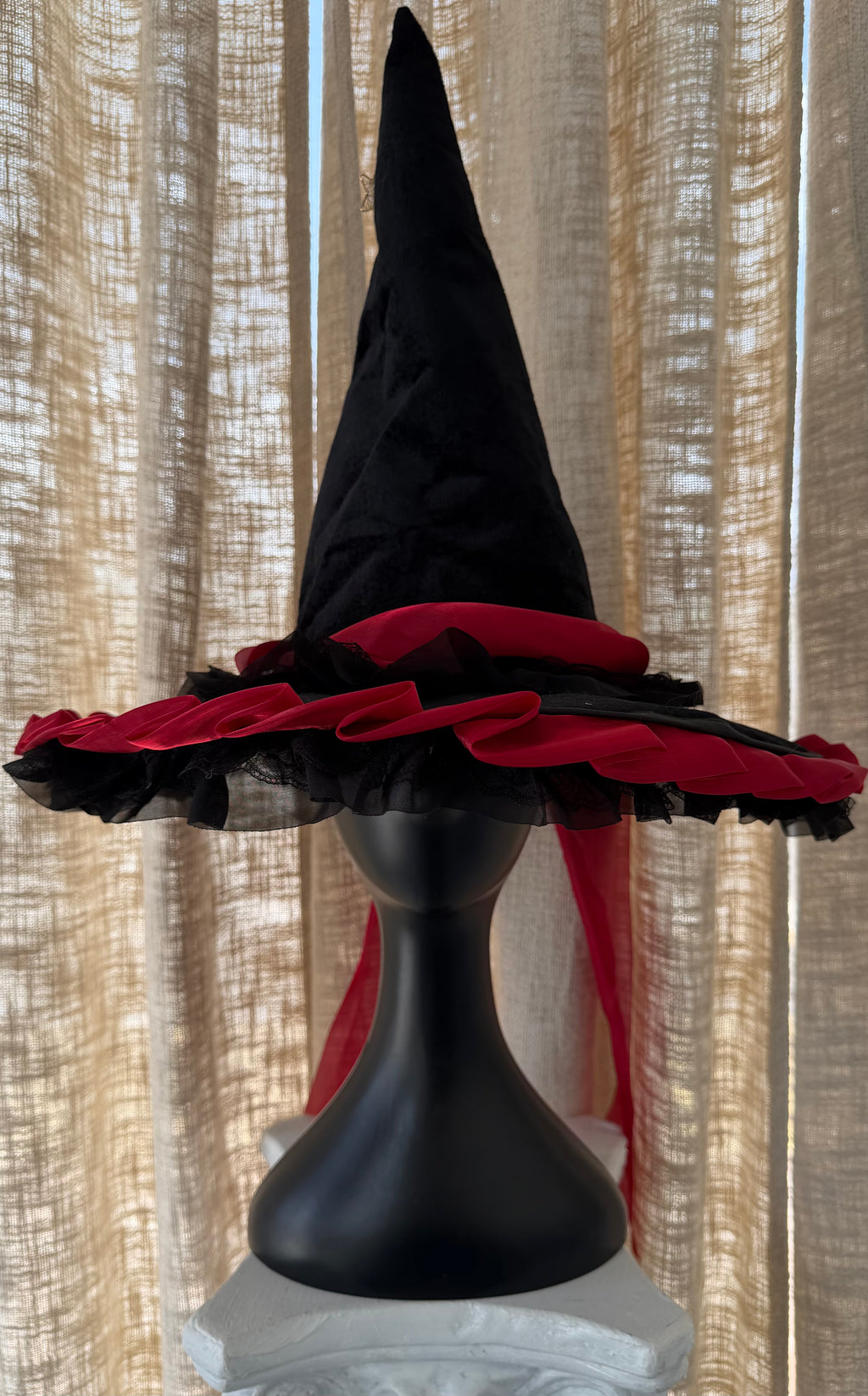 Sombrero de Bruja Victoriano